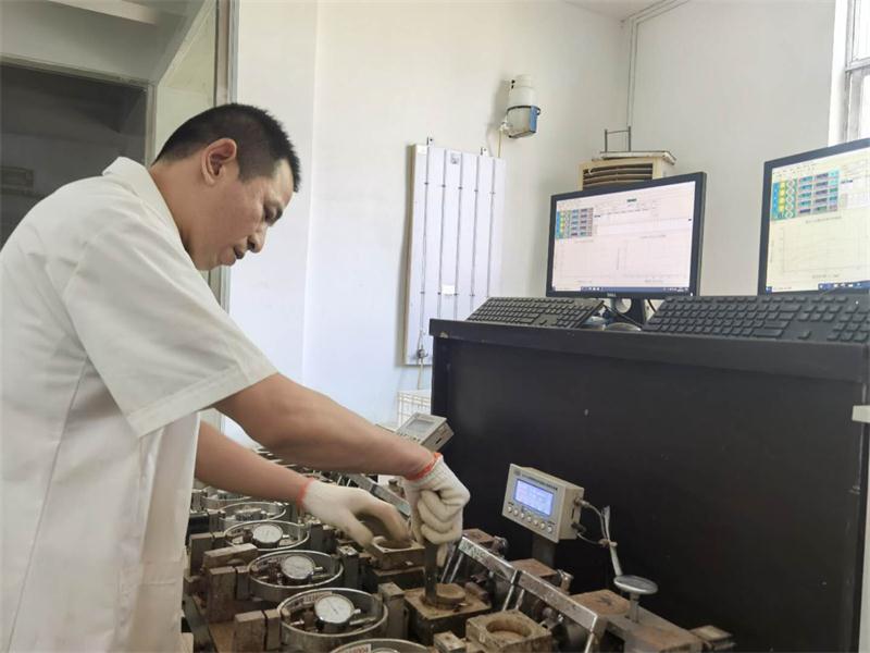 公司同002A：土工試驗甲級，可以承擔(dān)甲級及以下工程勘察資格所能承擔(dān)工程勘察項目的土工試驗任務(wù)； 聯(lián)系人：任玲，電話：18653883892(圖2)