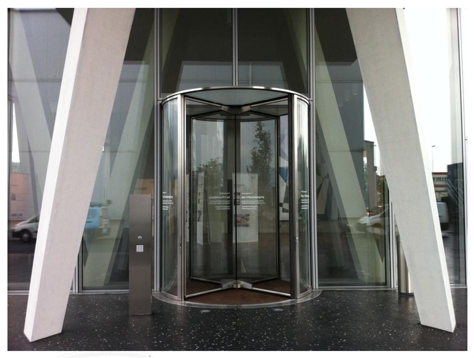 “水晶旋轉(zhuǎn)門”讓建筑、裝飾設(shè)計(jì)師更加自如！(圖2)