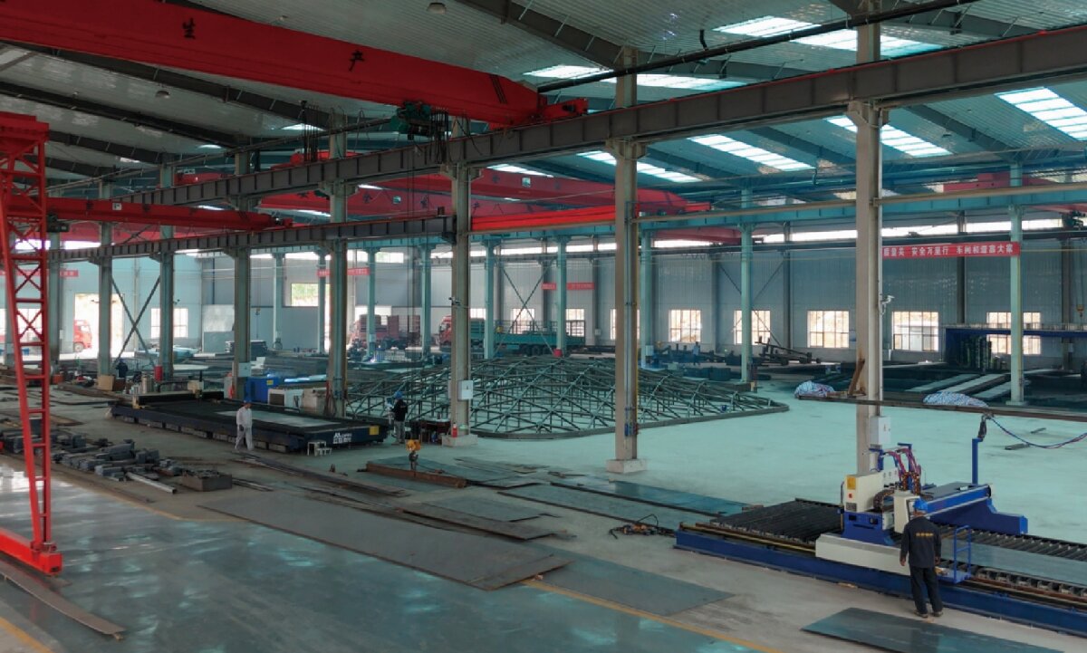 信橋鋼結(jié)構(gòu)：20000W激光切割機(jī)等大型設(shè)備彰顯實(shí)力！(圖2)